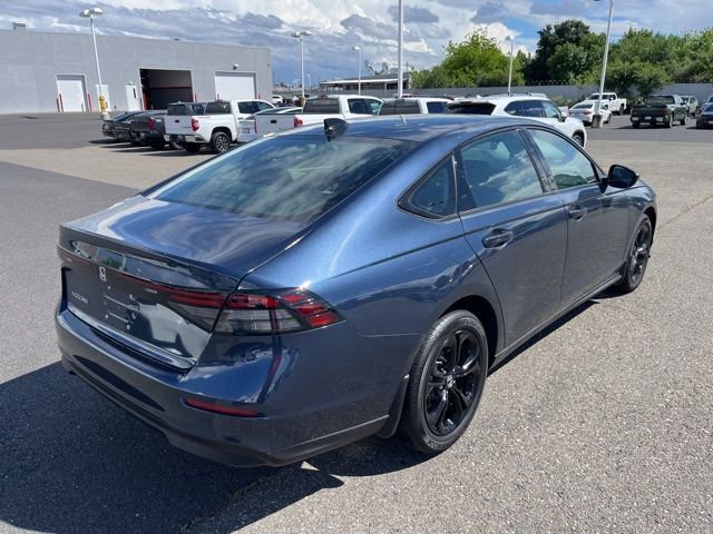 Used 2025 Honda Accord SE image 5