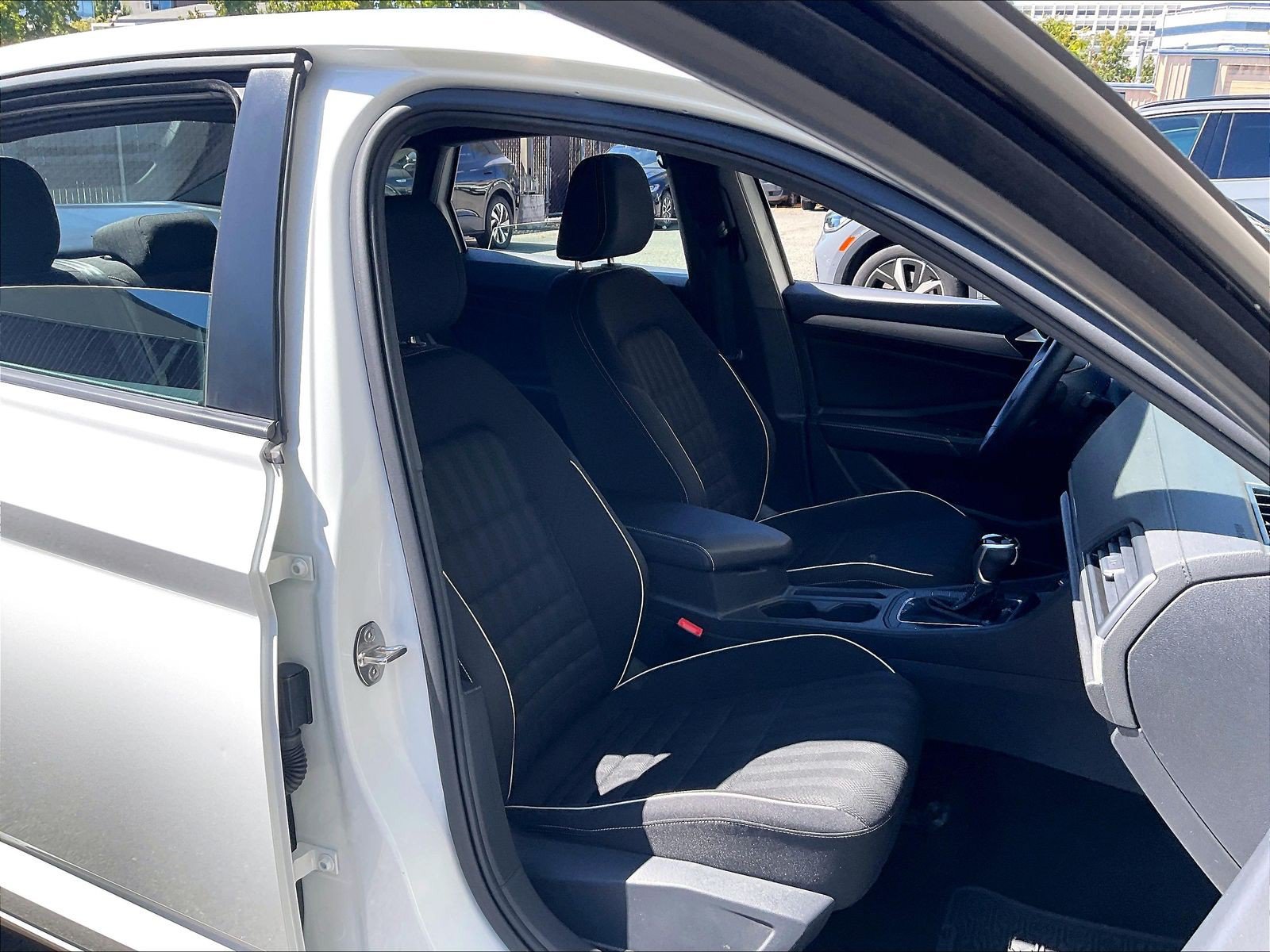 Certified 2023 Volkswagen Jetta Sport FWD image 6