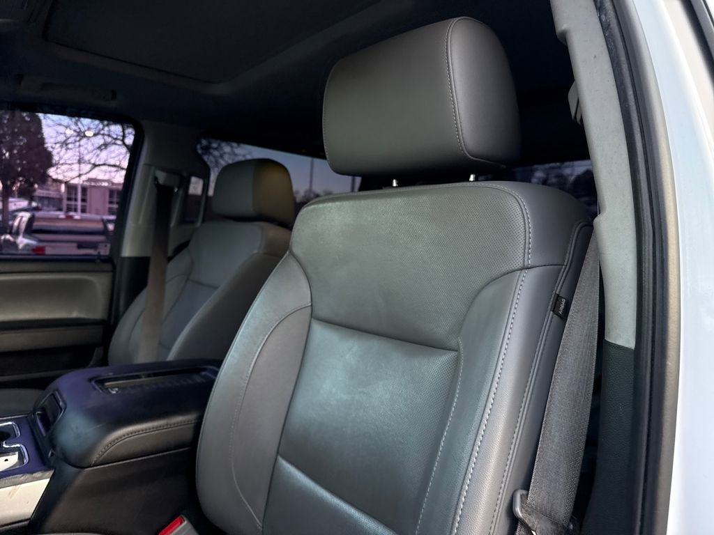 Used 2016 Chevrolet Silverado 3500 LTZ w/ Duramax Plus Package image 11