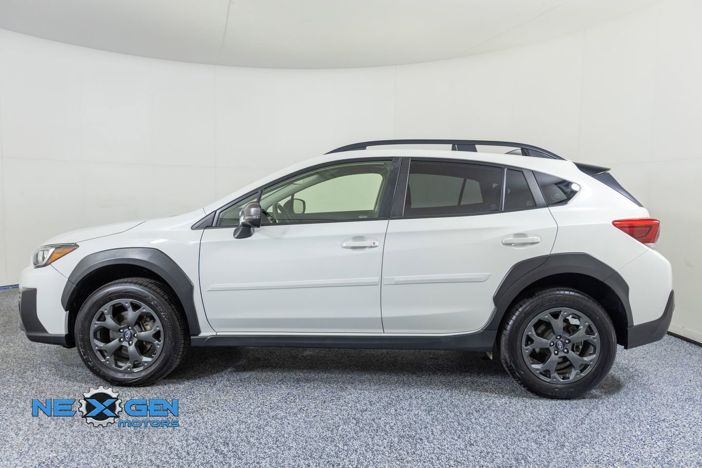 Used 2022 Subaru Crosstrek 2.5i Sport AWD/4WD image 4