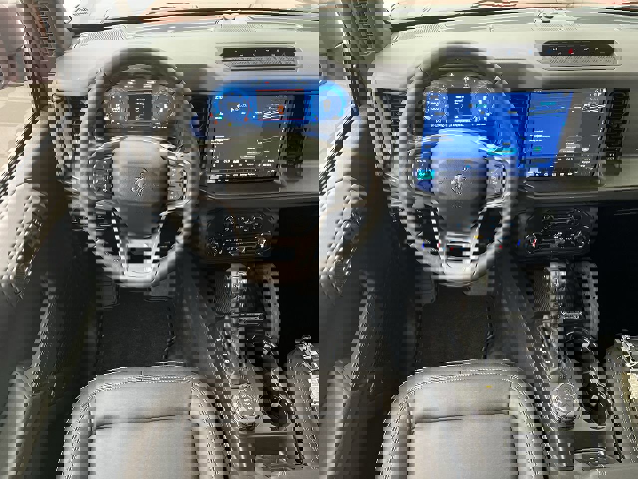 New 2025 Ford Bronco Badlands image 12