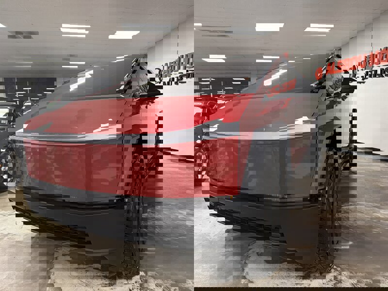 Used 2025 Tesla Cybertruck Cyberbeast AWD/4WD image 5