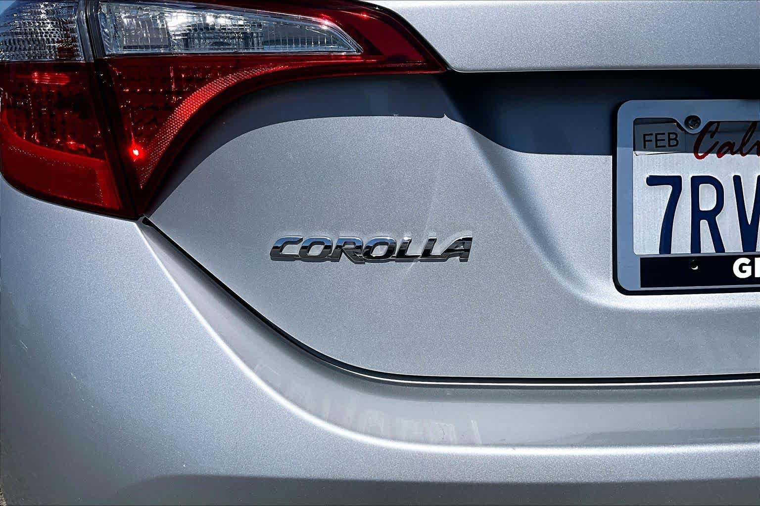 Used 2016 Toyota Corolla S FWD image 9