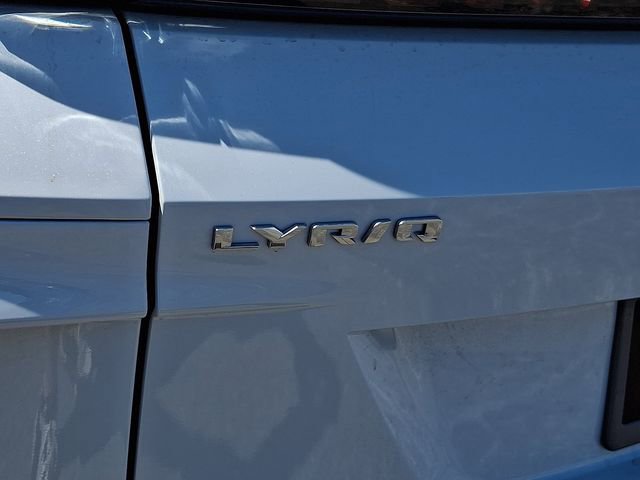 New 2026 Cadillac Lyriq Luxury AWD/4WD image 17