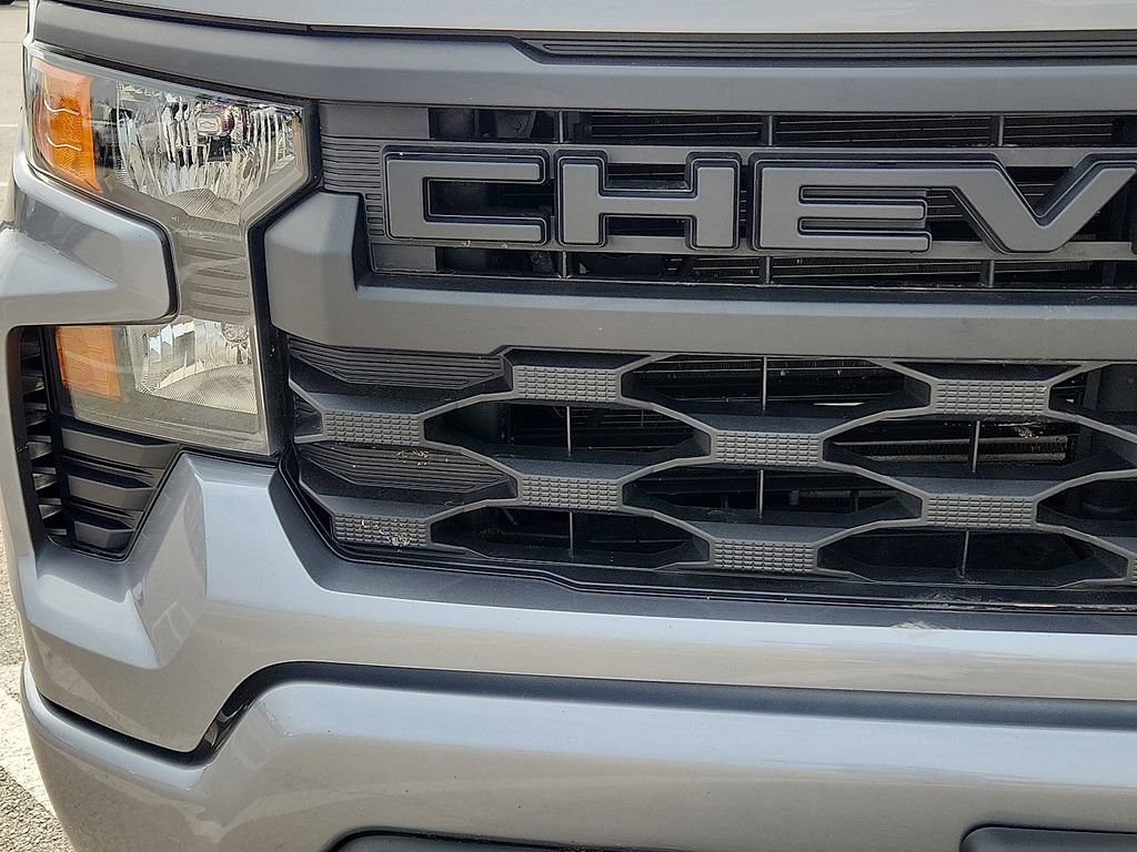Used 2023 Chevrolet Silverado 1500 Custom AWD/4WD image 8