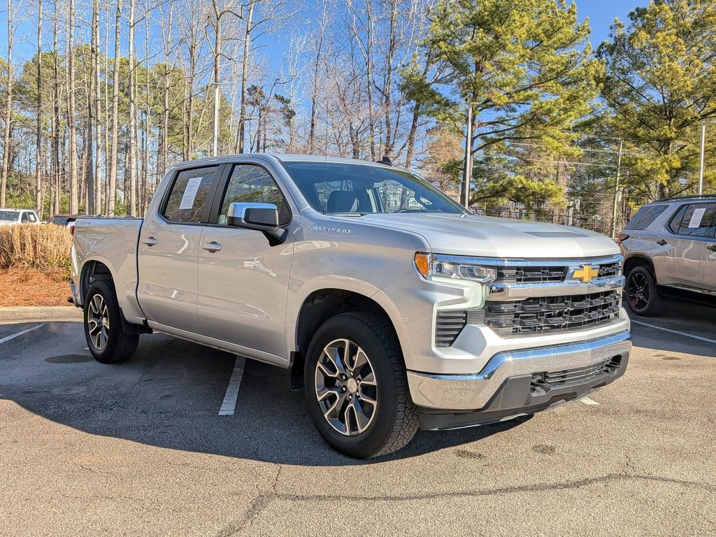 Used 2022 Chevrolet Silverado 1500 LT image 7
