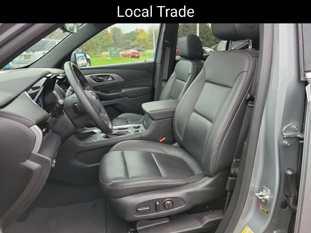 Certified 2023 Chevrolet Traverse LT w/ LT Premium Package AWD/4WD image 8