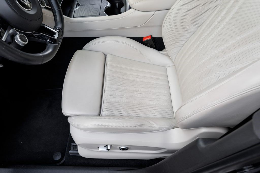 Certified 2023 Maserati Grecale Modena AWD/4WD image 36