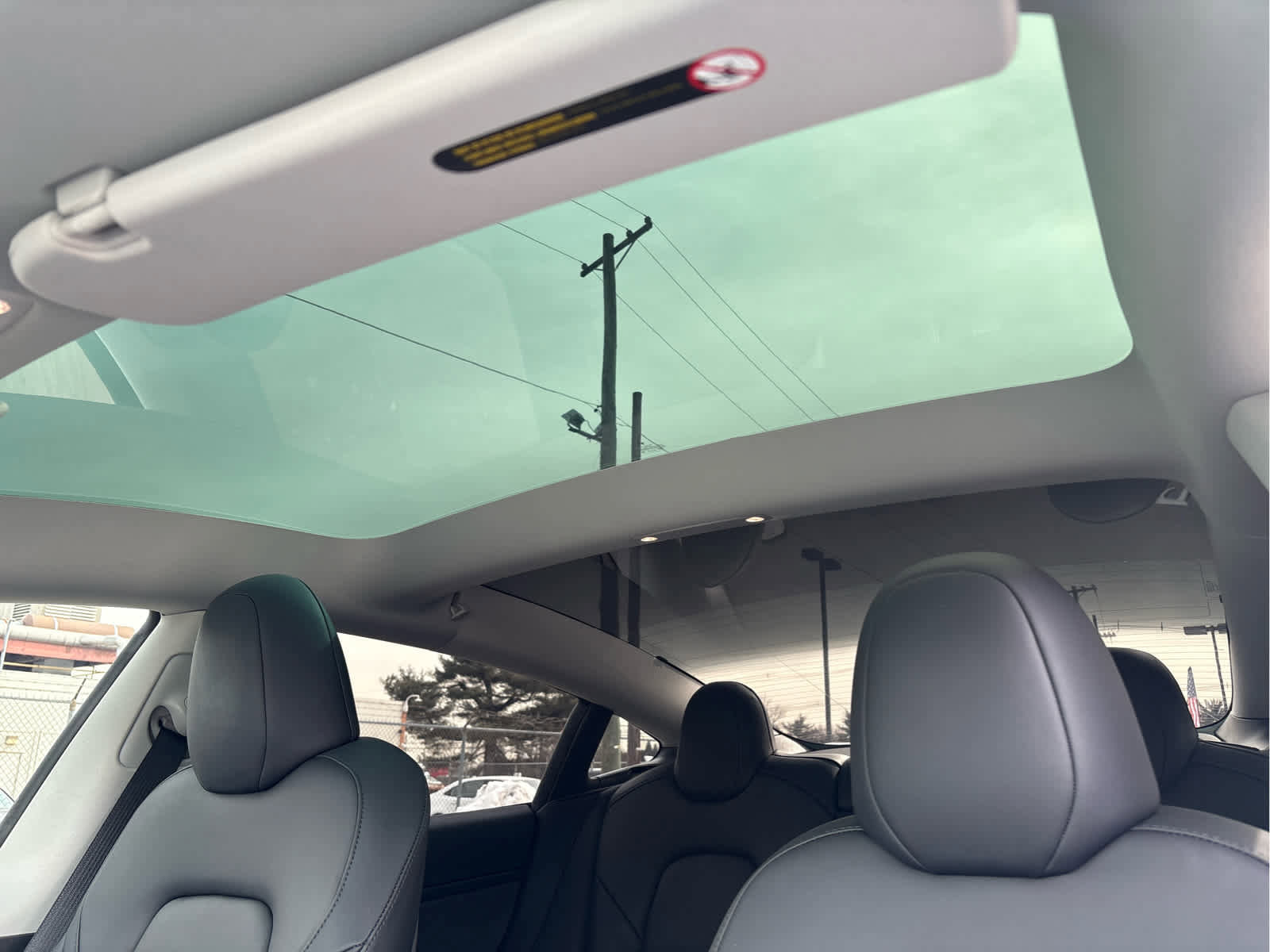 Used 2023 Tesla Model 3 Standard Range image 16