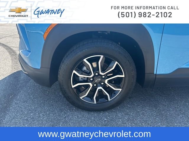 Used 2025 Chevrolet TrailBlazer ACTIV w/ Convenience Package FWD image 9