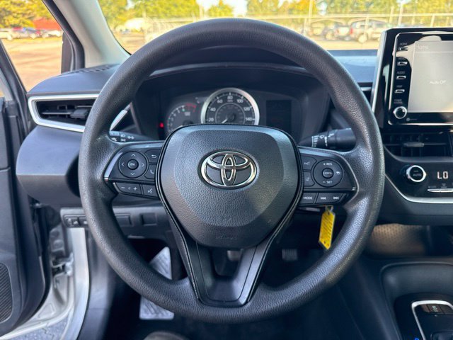 Used 2021 Toyota Corolla LE FWD image 29