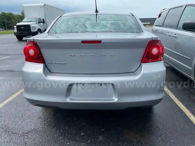 Used 2013 Dodge Avenger SE FWD image 6