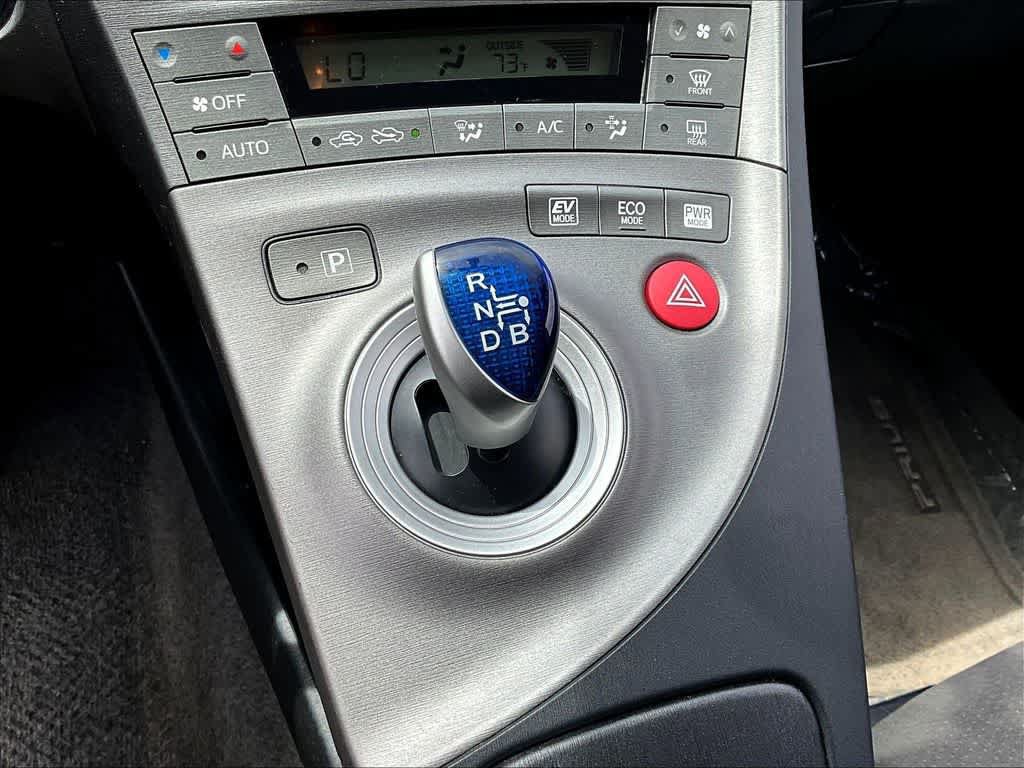 Used 2015 Toyota Prius Two FWD image 16