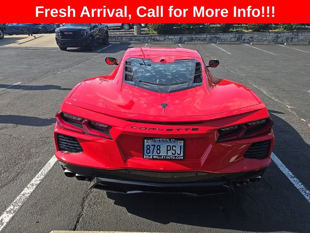 Used 2025 Chevrolet Corvette Stingray Coupe w/ 1LT RWD image 21