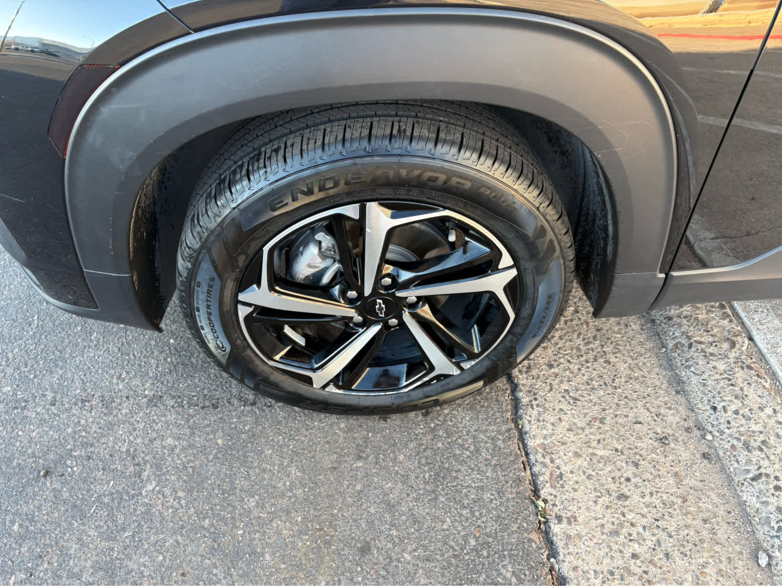 Used 2022 Chevrolet TrailBlazer RS image 31