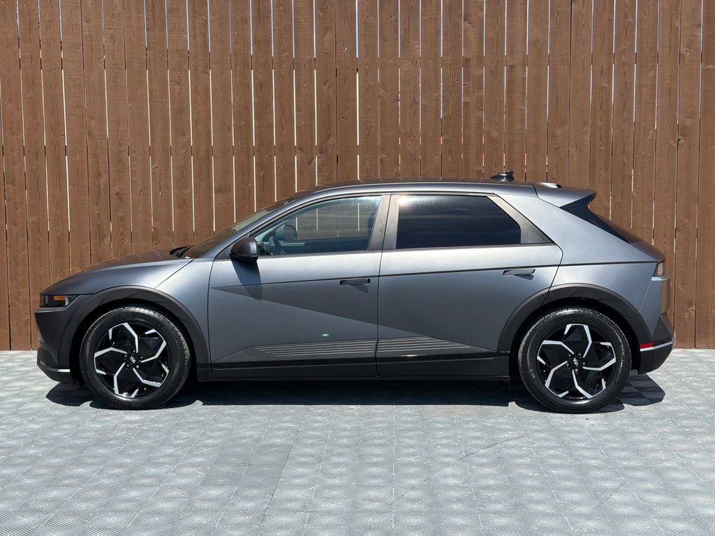 Used 2022 Hyundai Ioniq 5 SEL image 16