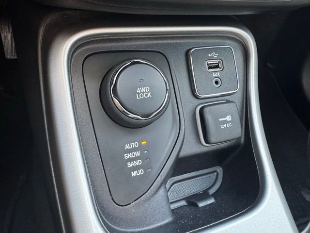 Used 2018 Jeep Compass Sport AWD/4WD image 23