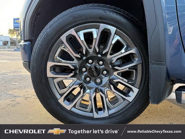 Used 2025 GMC Sierra 1500 Denali Ultimate AWD/4WD image 10