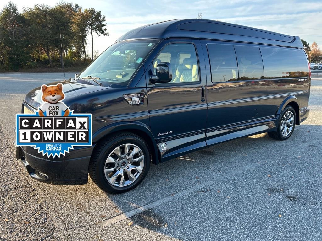 Used 2025 GMC Savana 2500 Extended w/ Driver Convenience Package image 1