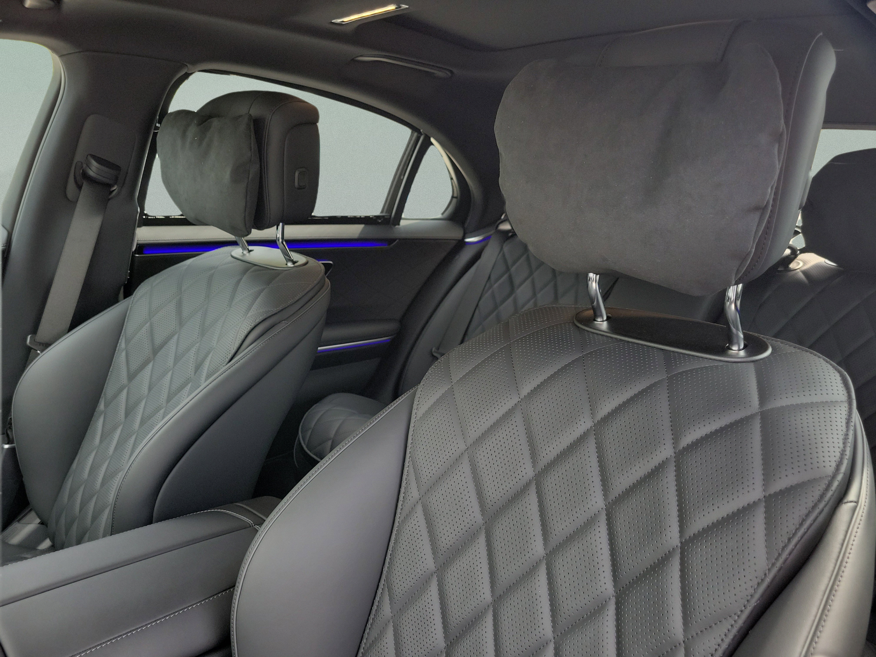 New 2026 Mercedes-Benz S 500 4MATIC image 18