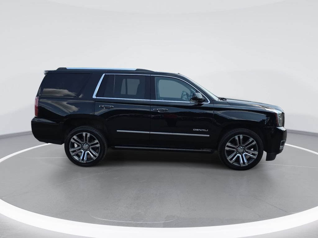 Used 2020 GMC Yukon Denali w/ Denali Premium Package AWD/4WD image 2