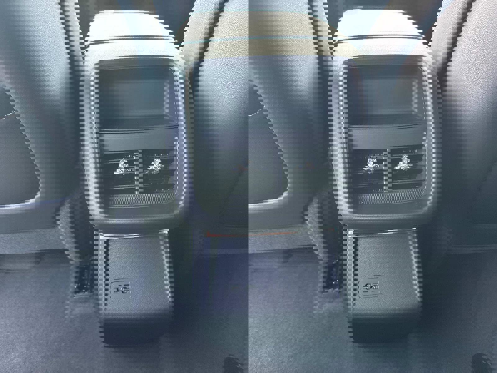 New 2026 Cadillac Lyriq Luxury image 32