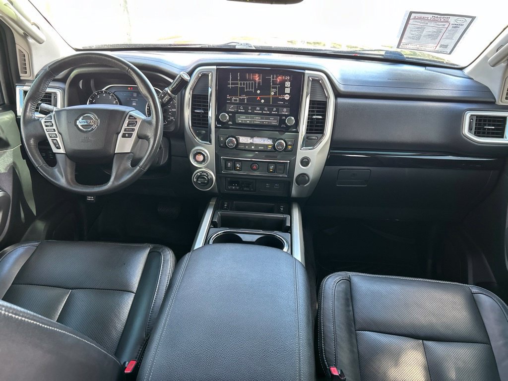Used 2021 Nissan Titan SV w/ SV Convenience Package AWD/4WD image 11