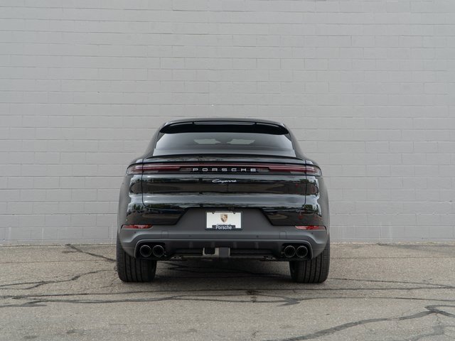 New 2026 Porsche Cayenne Coupe image 6