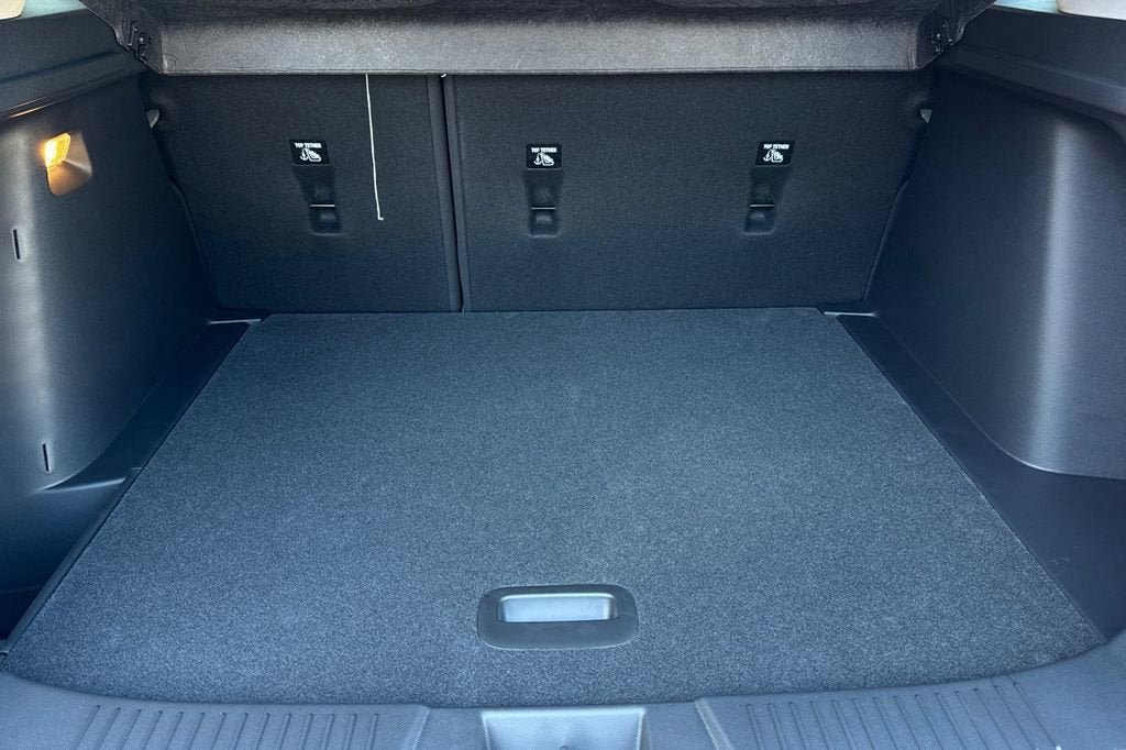 New 2026 Chevrolet Trax LT w/ Sunroof Package image 15