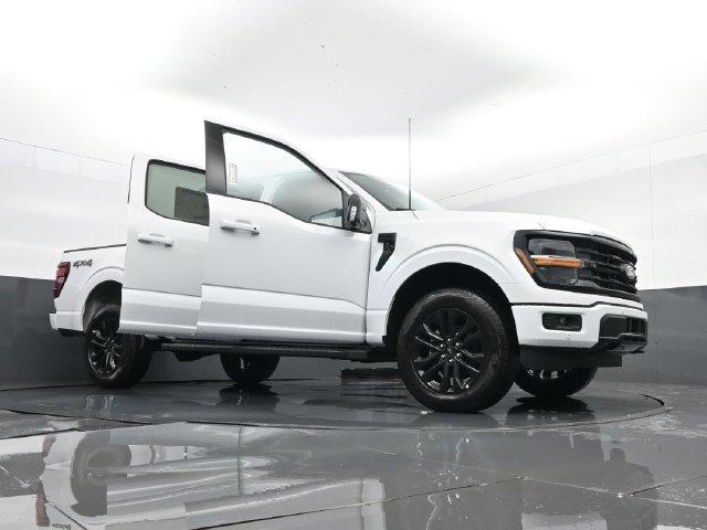 New 2026 Ford F150 XLT w/ Equipment Group 302A MID AWD/4WD image 31