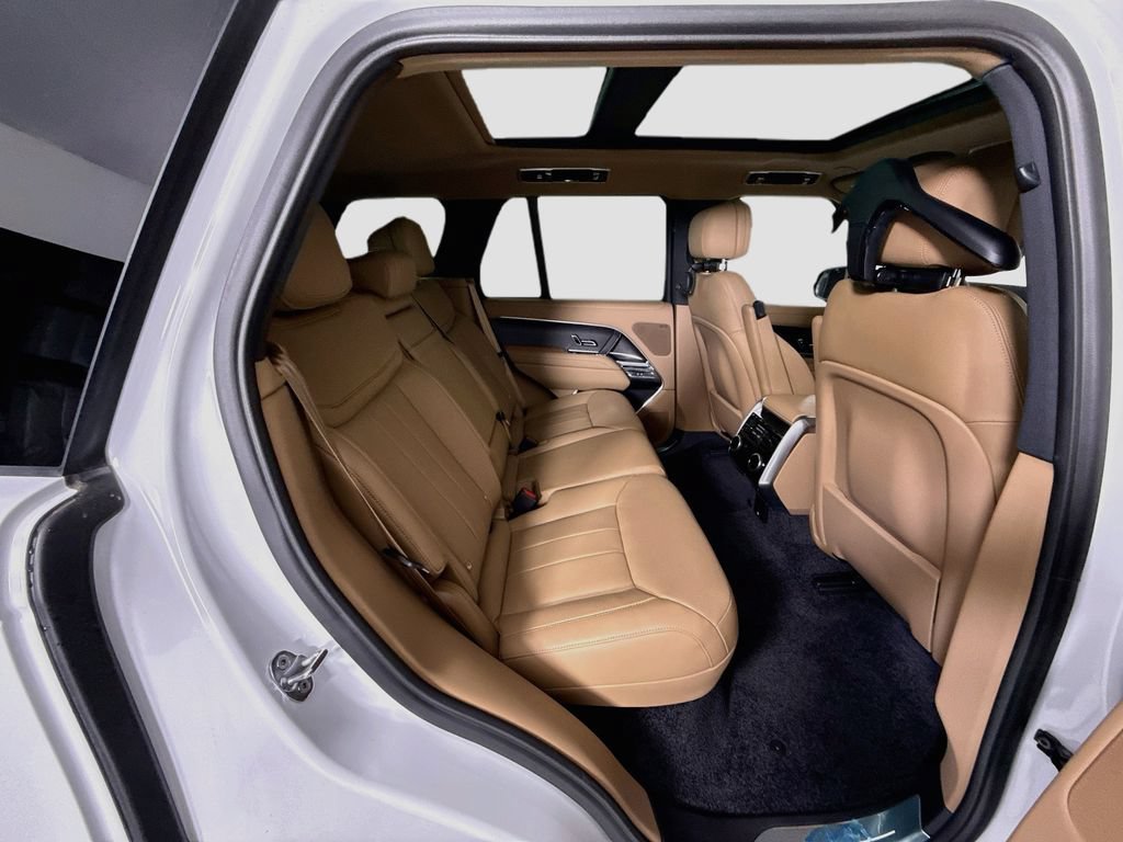New 2026 Land Rover Range Rover SE AWD/4WD image 24