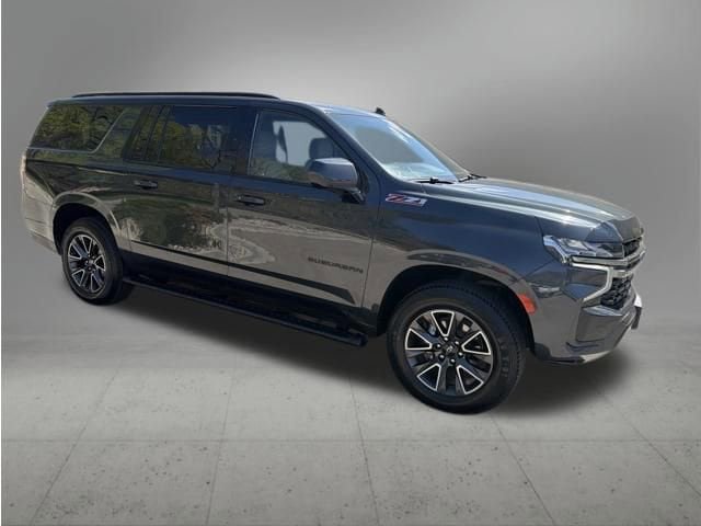 Used 2022 Chevrolet Suburban Z71 AWD/4WD image 7