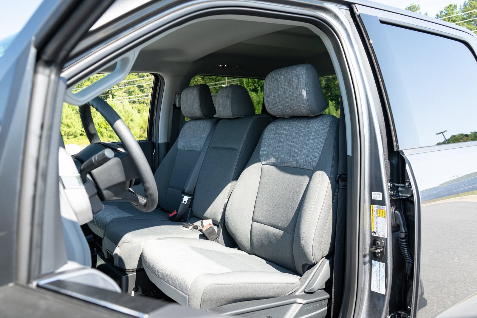 New 2027 Ford F250 XLT w/ XLT Premium Package AWD/4WD image 15