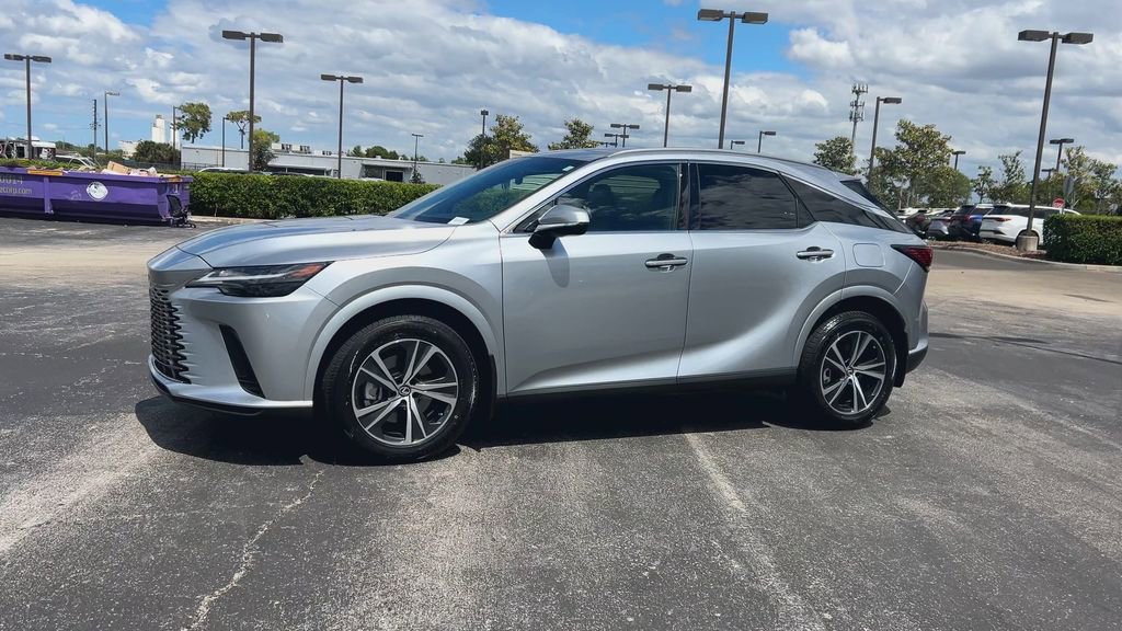 Used 2024 Lexus RX 350h w/ Accessory Package (Z1) AWD/4WD image 4