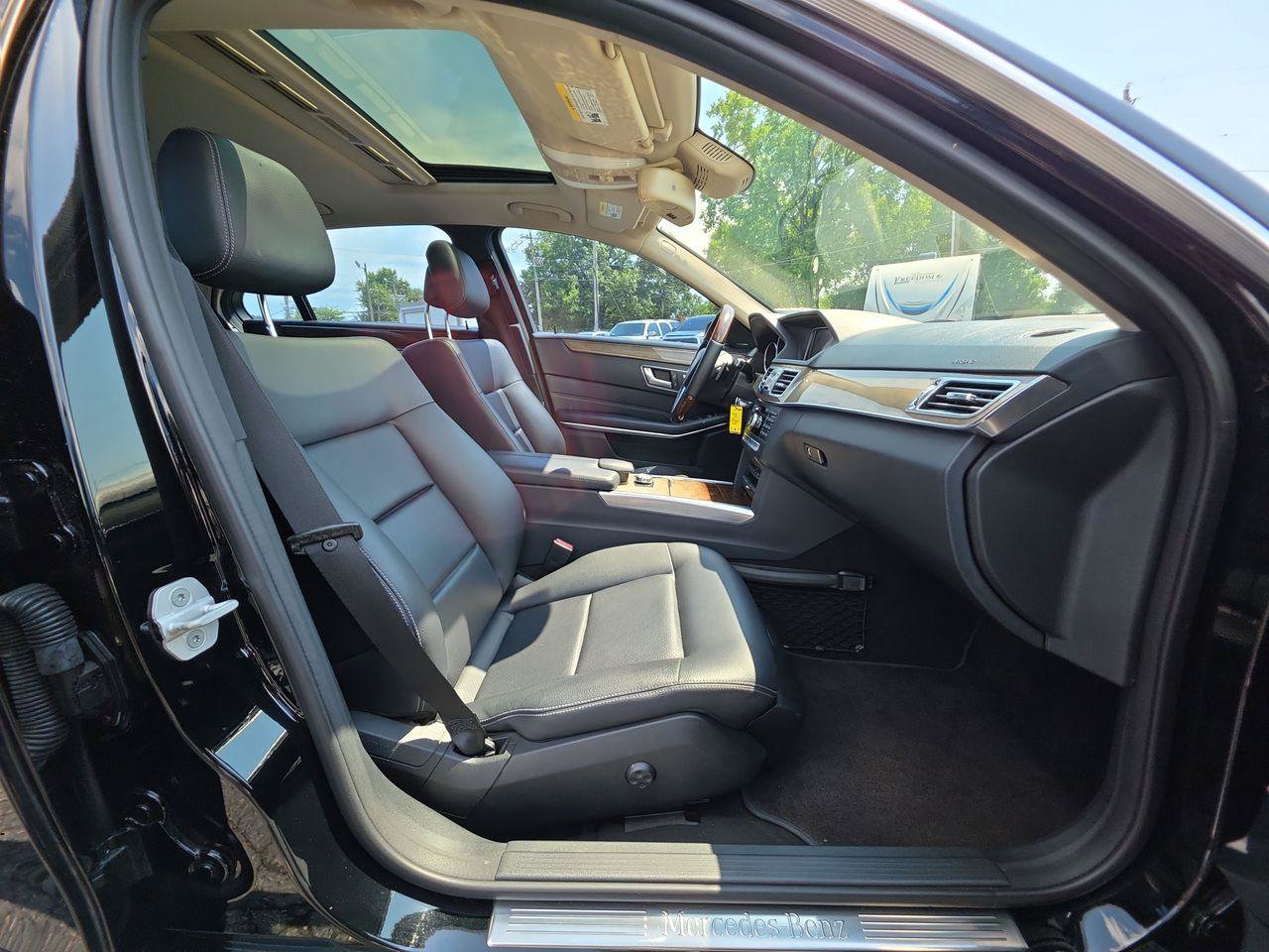 Used 2014 Mercedes-Benz E 350 4MATIC Sedan w/ Premium 1 Package image 8