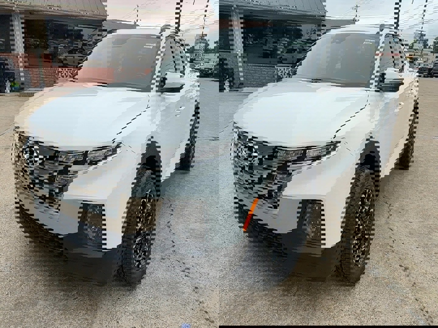 Used 2022 Hyundai Santa Cruz SEL Premium image 1