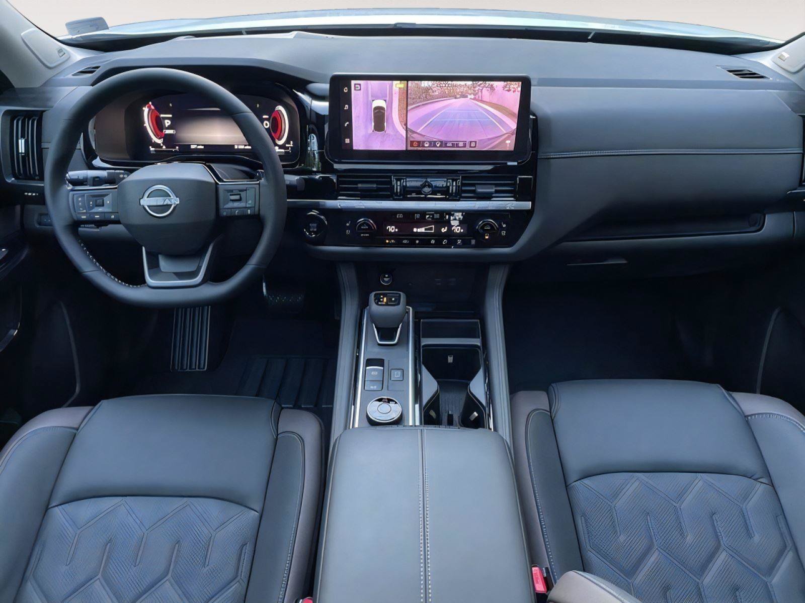 New 2026 Nissan Pathfinder Platinum AWD/4WD image 10