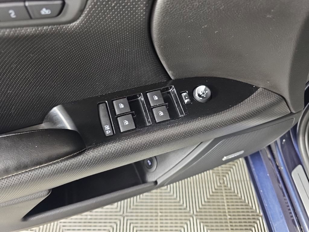 Used 2018 Cadillac XTS Luxury image 14