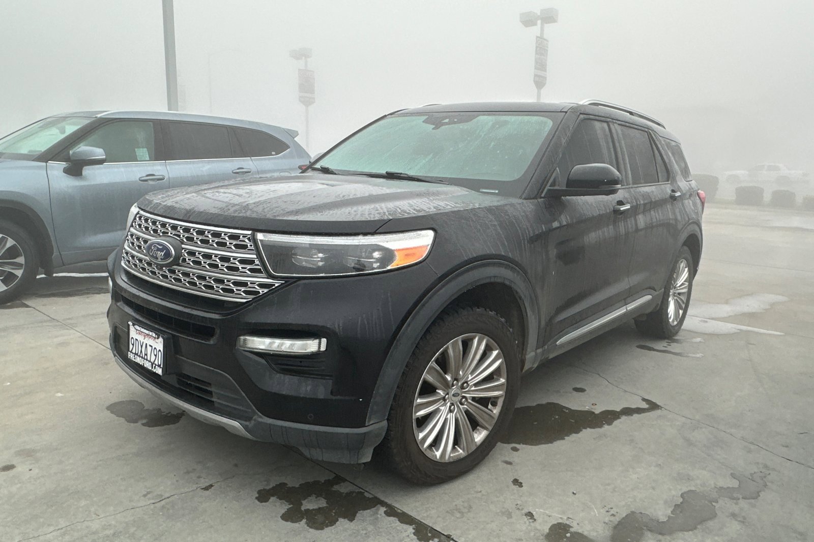 Used 2020 Ford Explorer Limited image 2