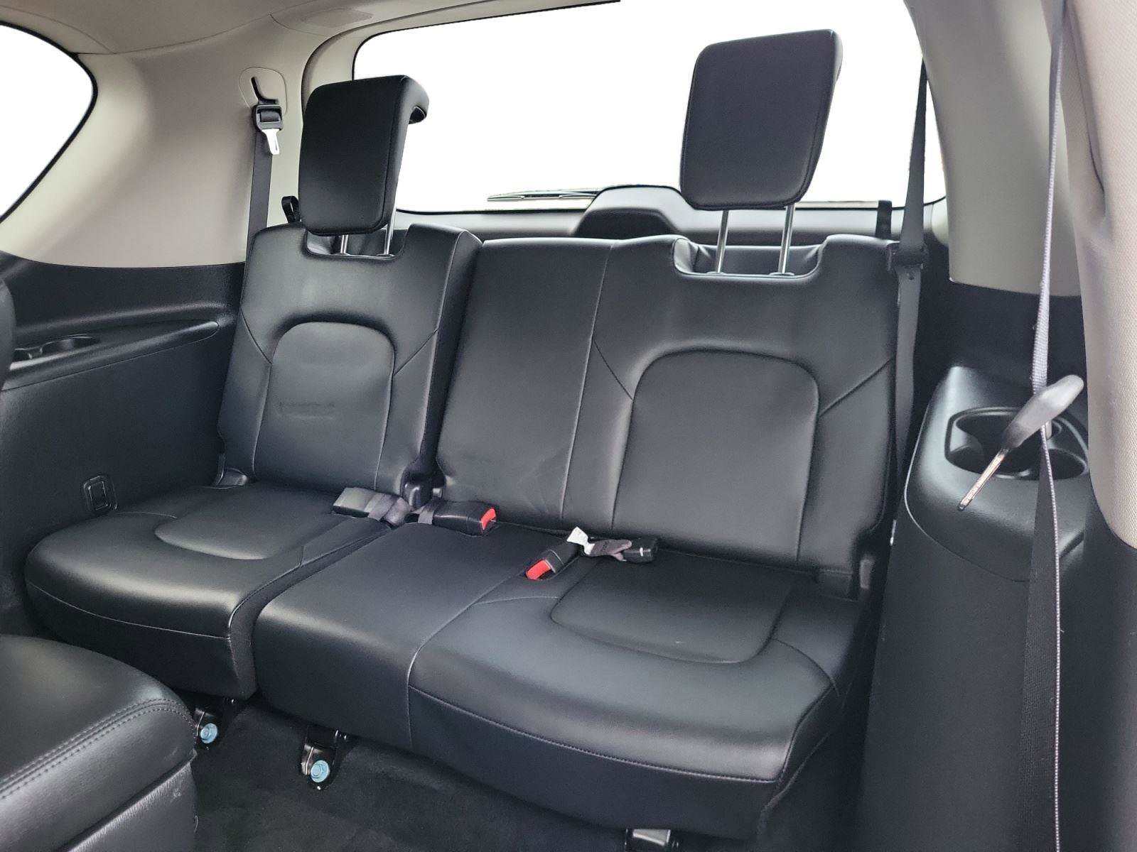 Used 2024 Nissan Armada SL w/ Captain's Chairs Package image 22