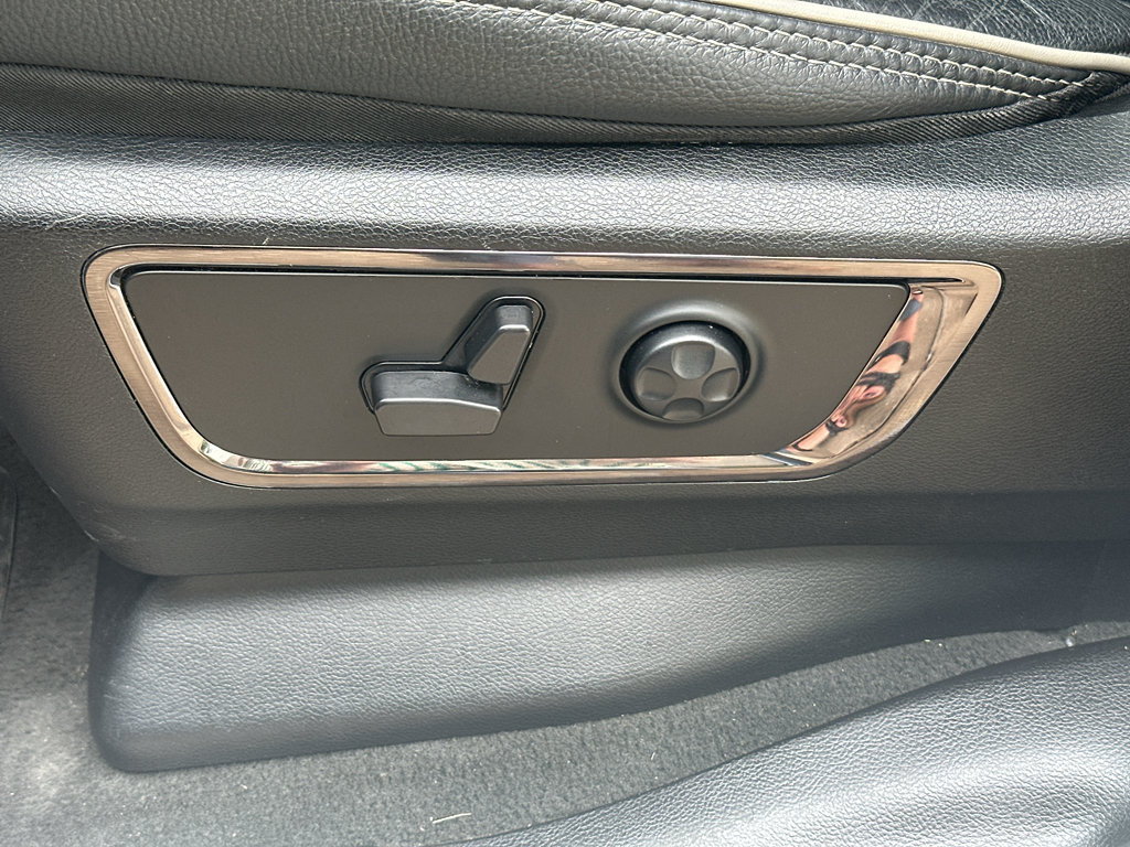 Used 2024 RAM 1500 Limited AWD/4WD image 31