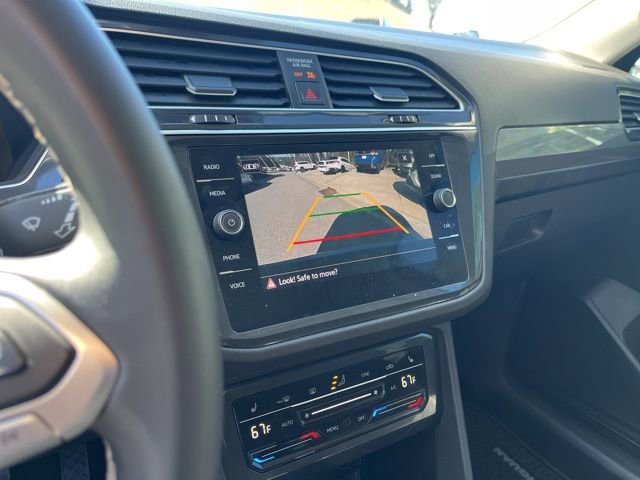 Used 2023 Volkswagen Tiguan SE image 22