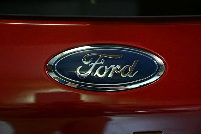 Used 2025 Ford Escape ST-Line Select AWD/4WD image 9
