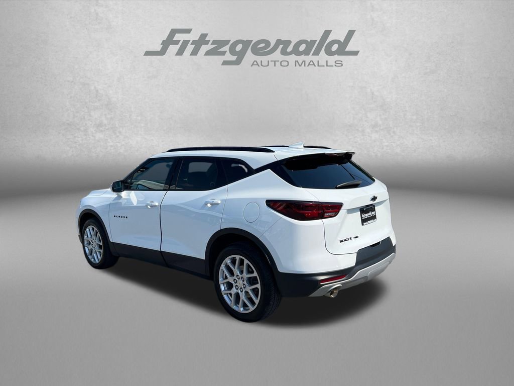 Used 2023 Chevrolet Blazer LT w/ Sound & Technology Package AWD/4WD image 8