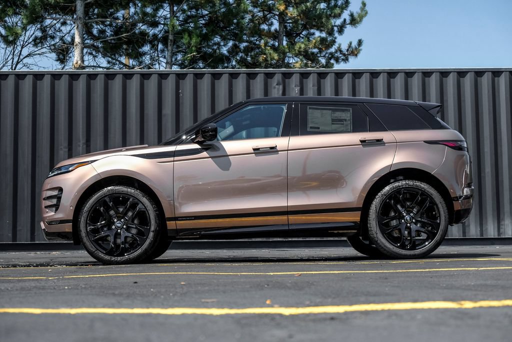 New 2026 Land Rover Range Rover Evoque Hoxton AWD/4WD video 3