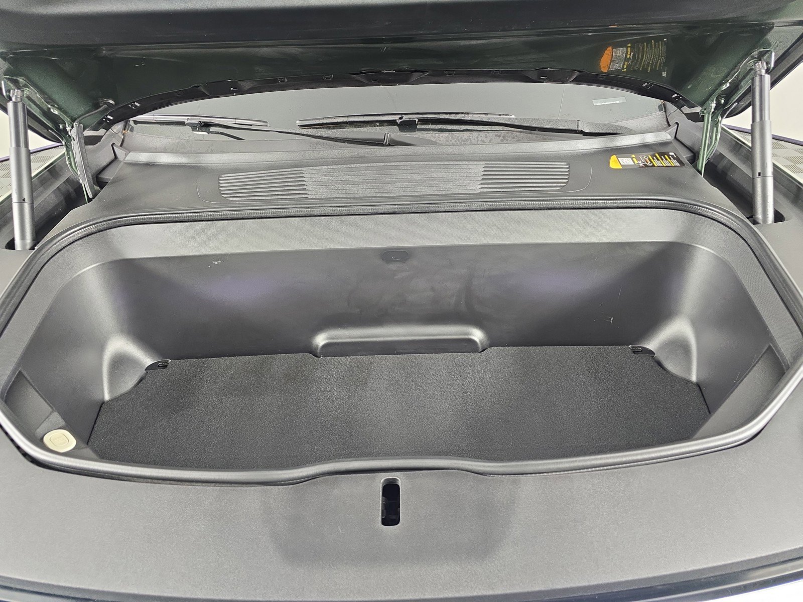 Used 2024 Rivian R1S Adventure AWD/4WD image 14