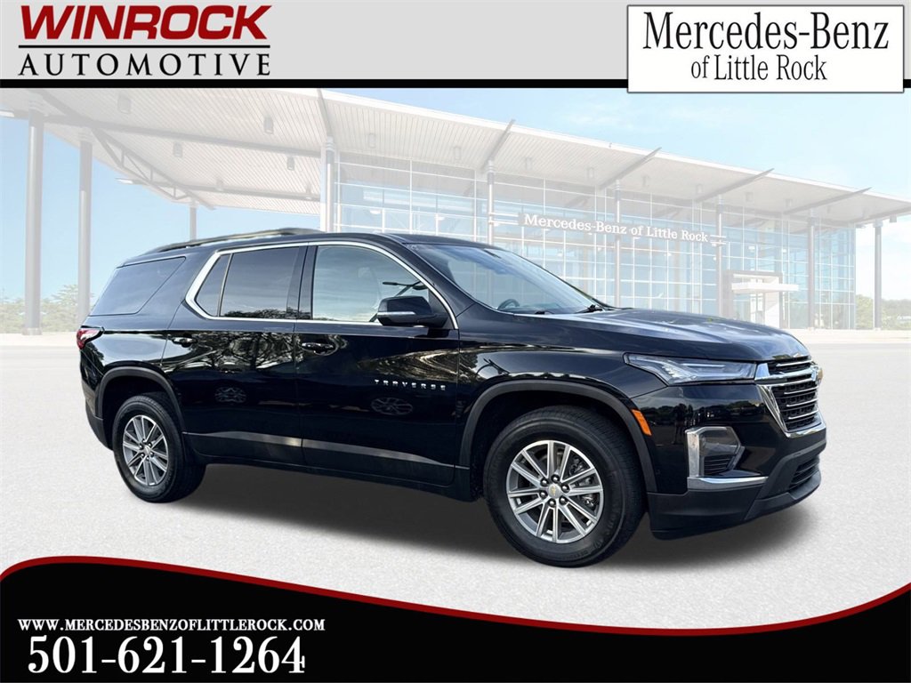 Used 2022 Chevrolet Traverse LT image 1