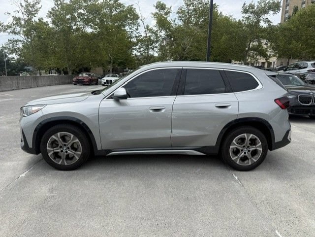 Used 2023 BMW X1 xDrive28i w/ Convenience Package AWD/4WD image 4