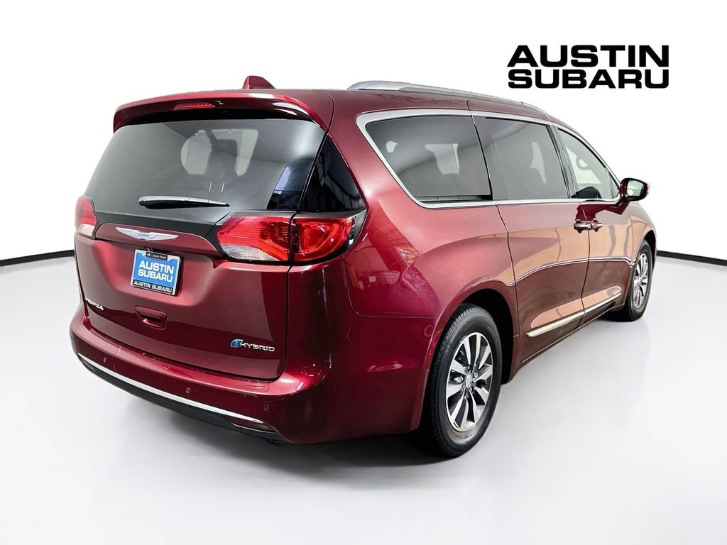 Used 2020 Chrysler Pacifica Limited FWD image 7
