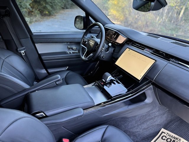 Used 2024 Land Rover Range Rover Sport SE image 20